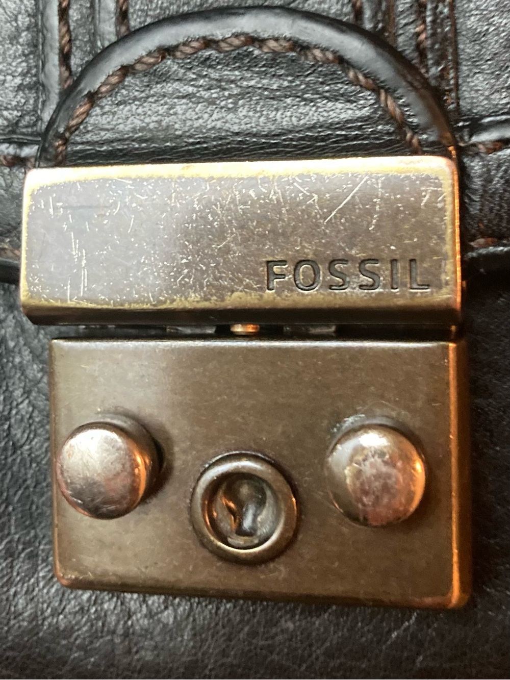 Discontinued Fossil Maddox Black Leather Push Lock Wallet Y2K Organizer Vintage - Picture 7 of 7